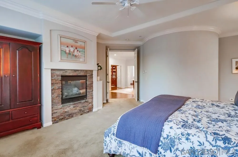 16313 Fox Valley Drive