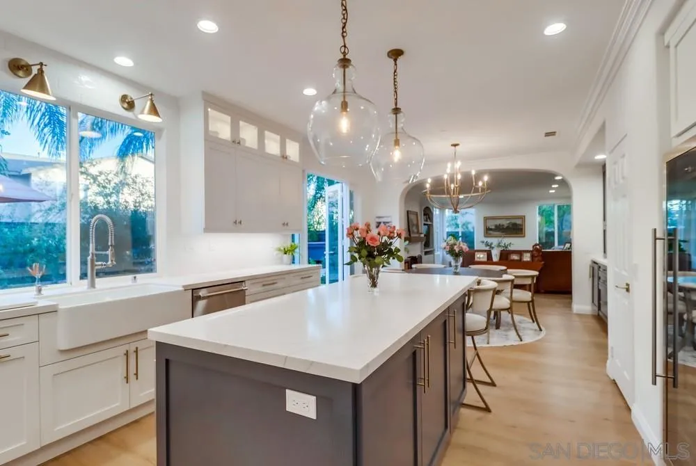 16313 Fox Valley Drive