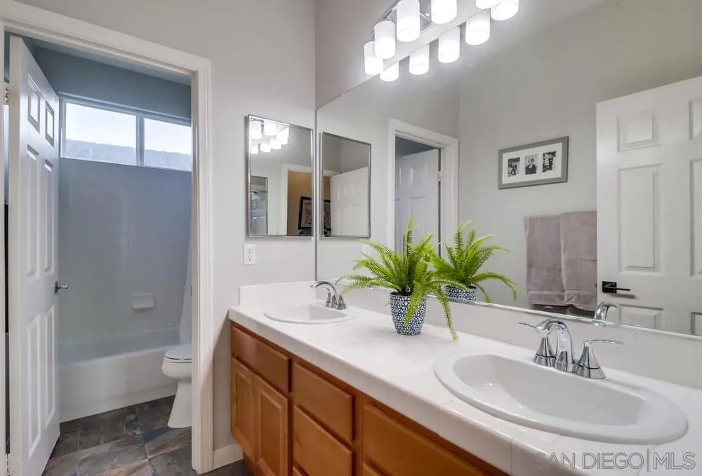 16313 Fox Valley Drive