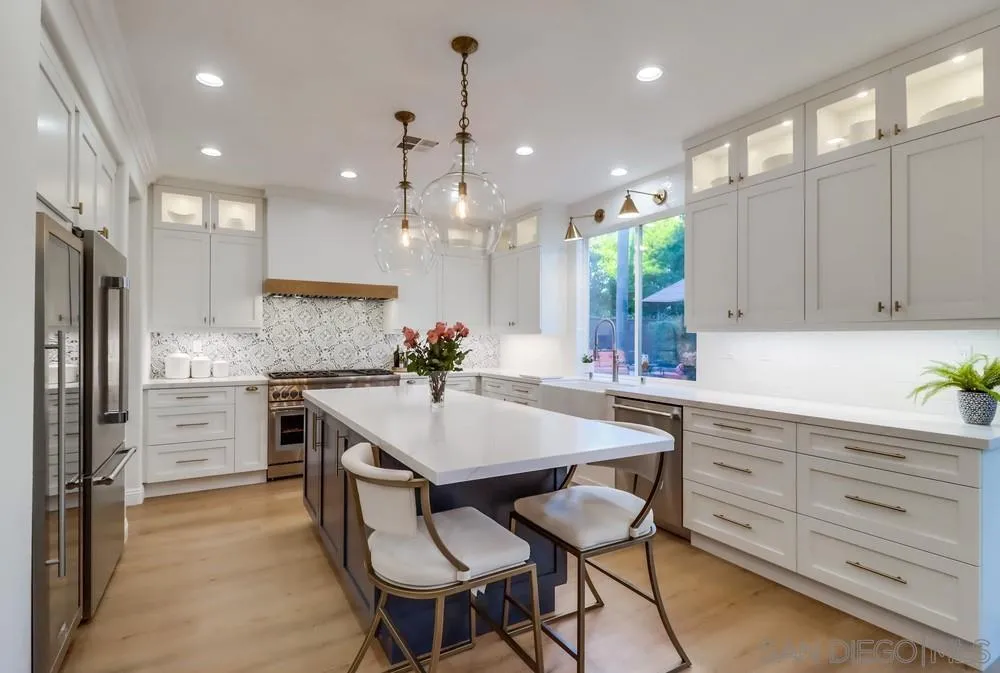 16313 Fox Valley Drive