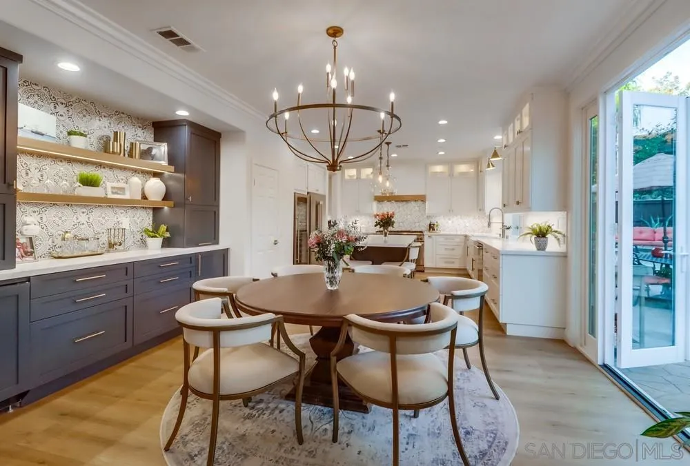 16313 Fox Valley Drive