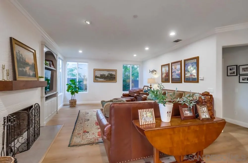 16313 Fox Valley Drive