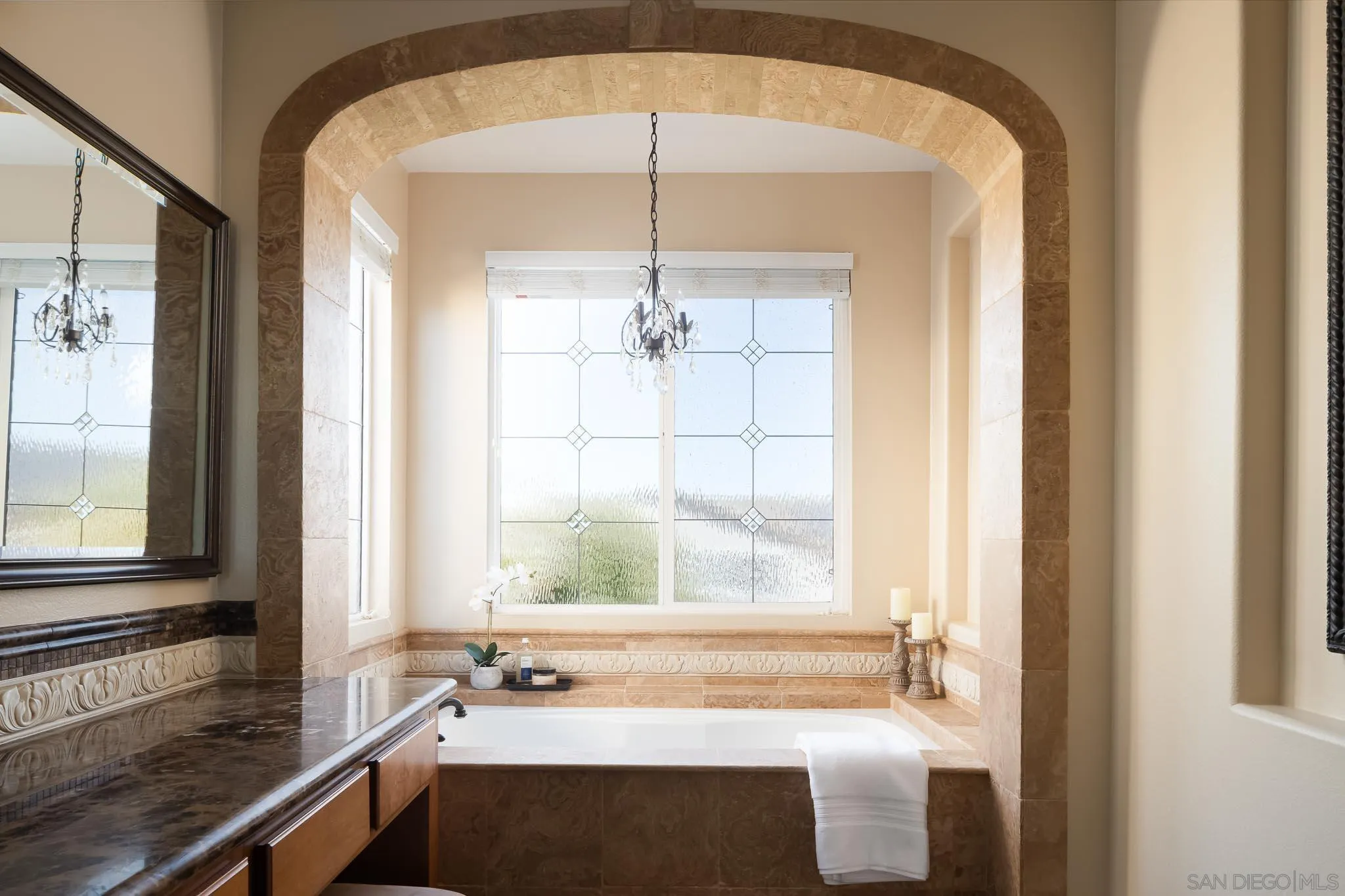 16253 Pinto Ridge Dr