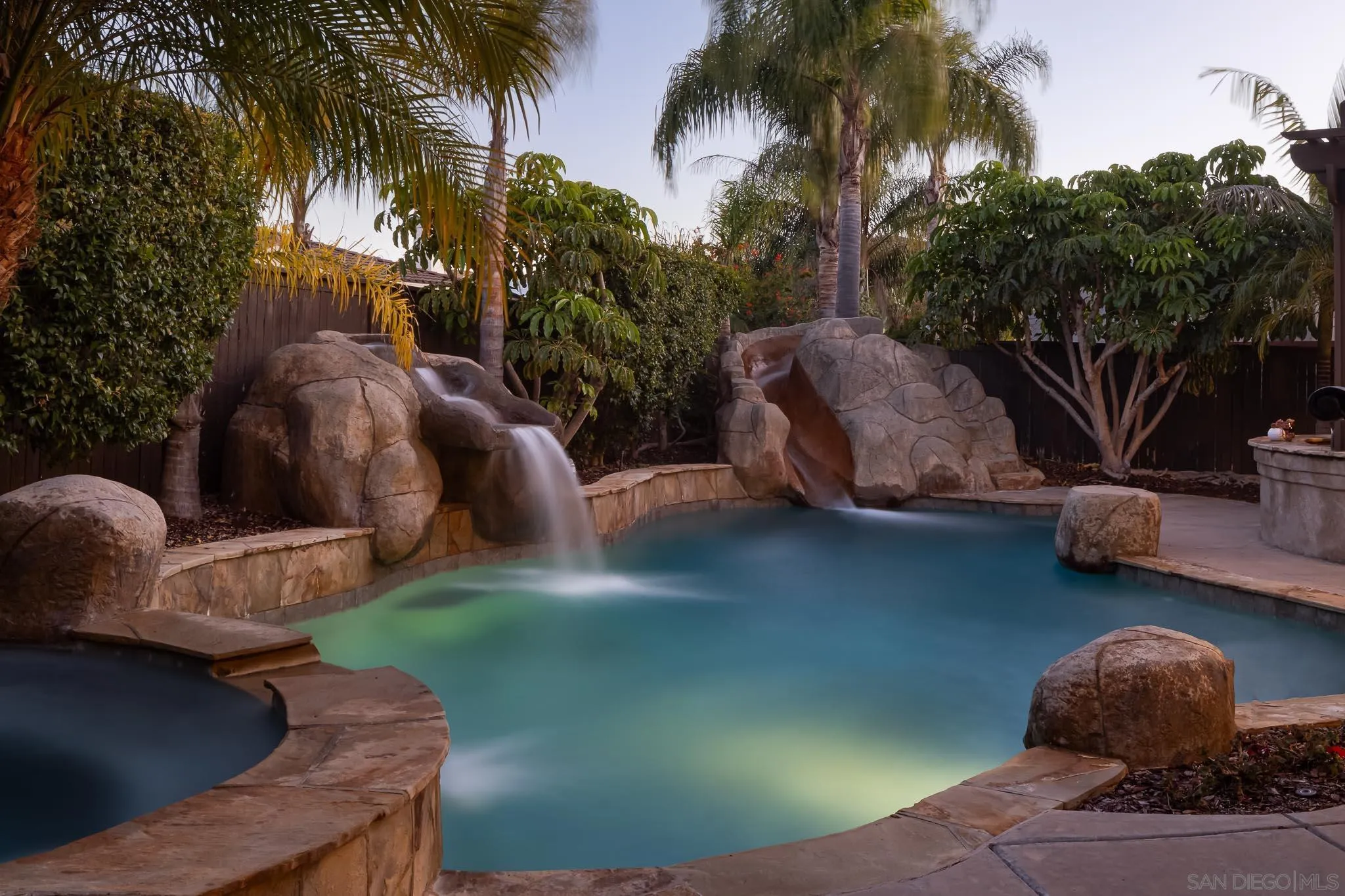 16253 Pinto Ridge Dr