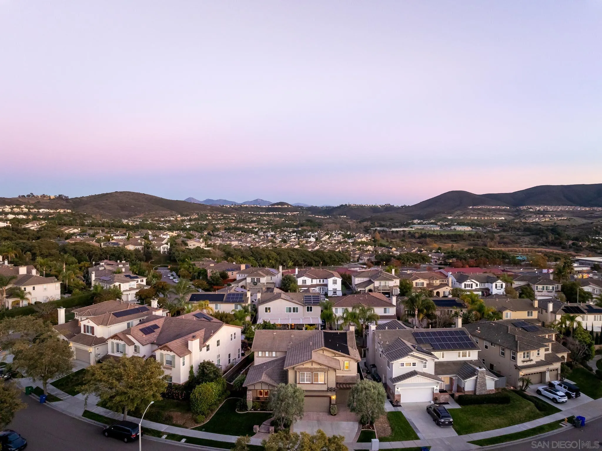 16253 Pinto Ridge Dr