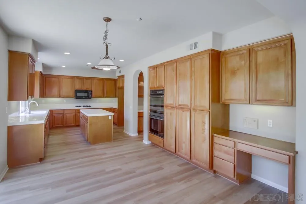 16626 Deer Ridge Road