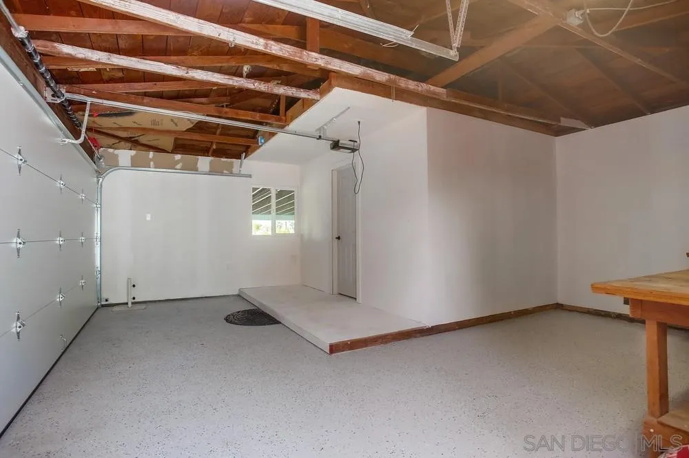 1353 Palomar Ter