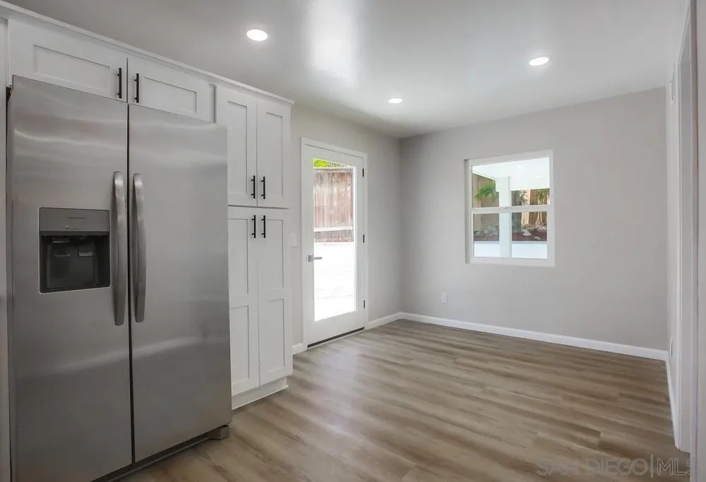 1353 Palomar Ter