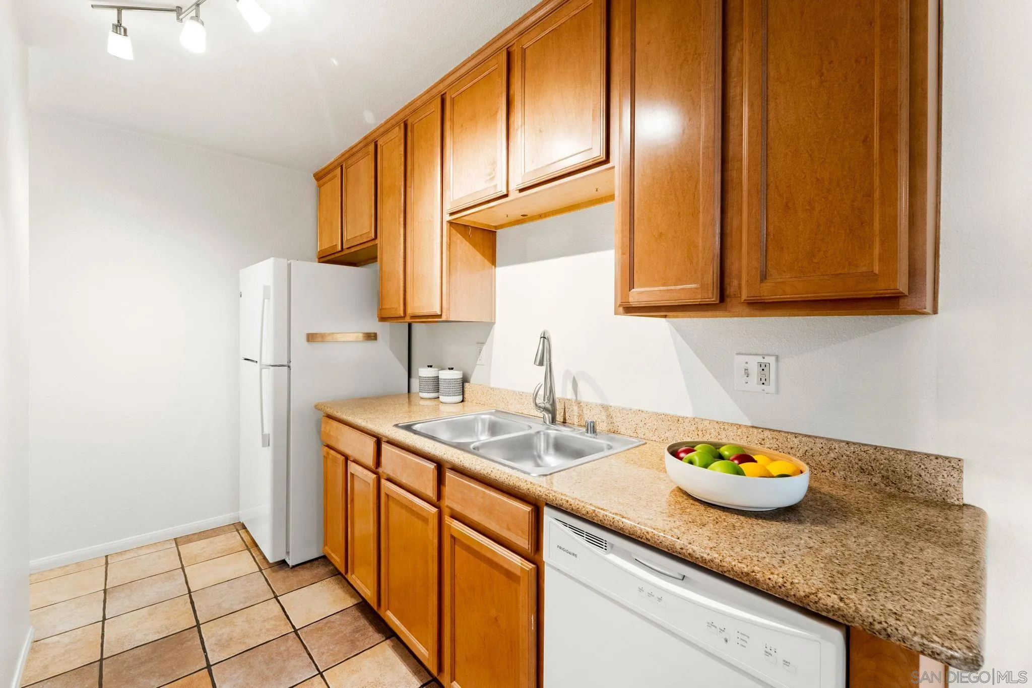 1760 S El Camino Real Unit D203