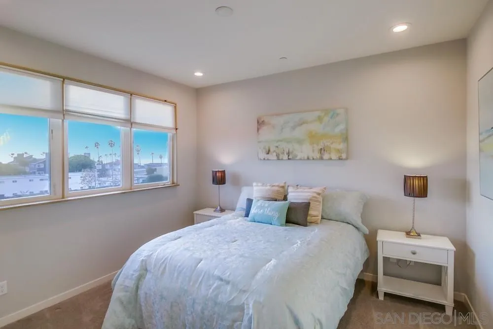 1125 S Cleveland Unit 114