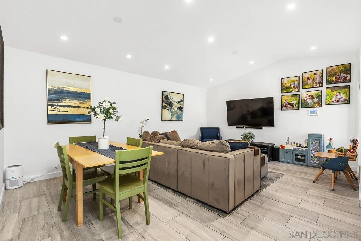 4739 Gardenia
