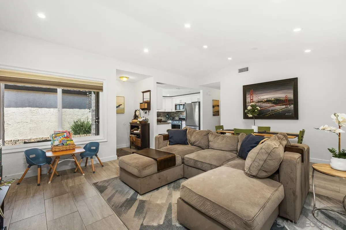 4739 Gardenia