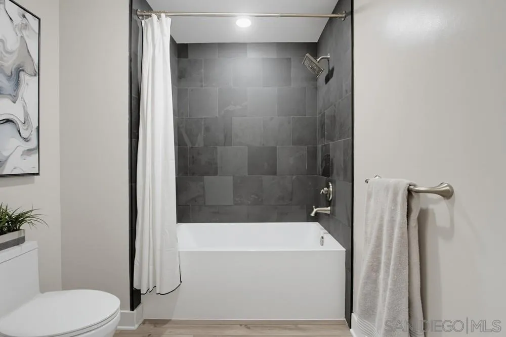 1021 S Cleveland Street Unit 313