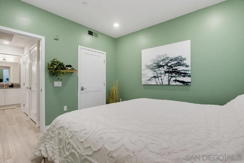 1021 S Cleveland Street Unit 313