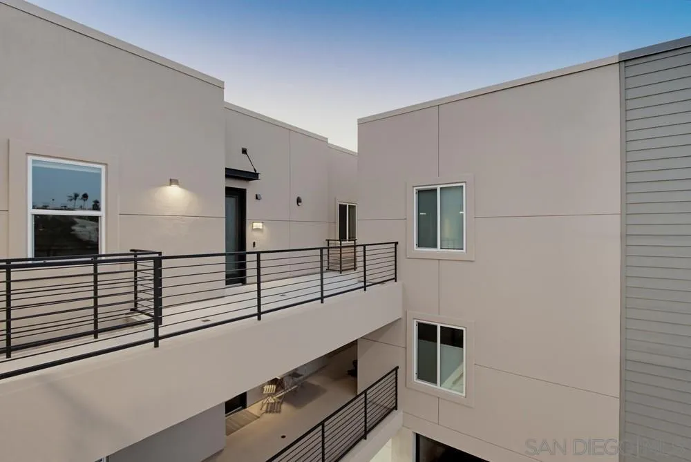 1021 S Cleveland Street Unit 313