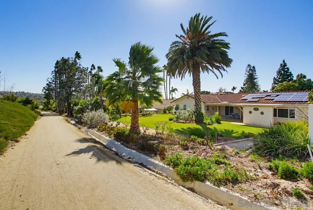 17253 Saint Andrews Drive