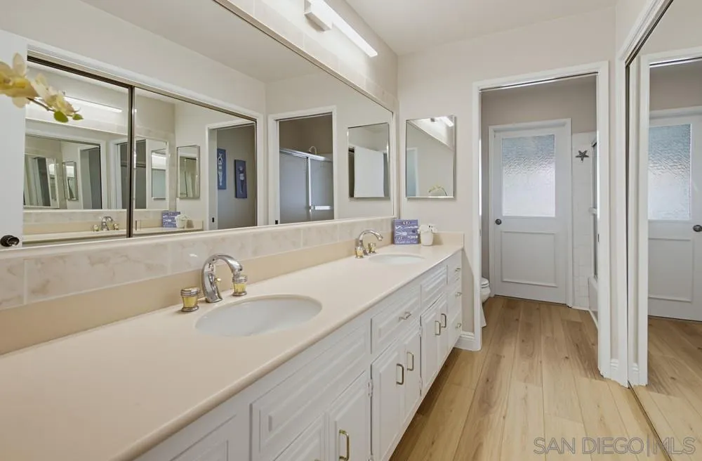 17253 Saint Andrews Drive