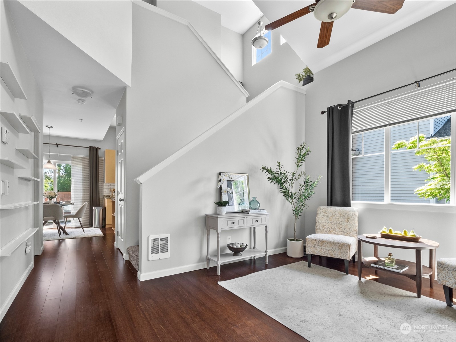 6210 Lindsay Avenue SE Unit: B