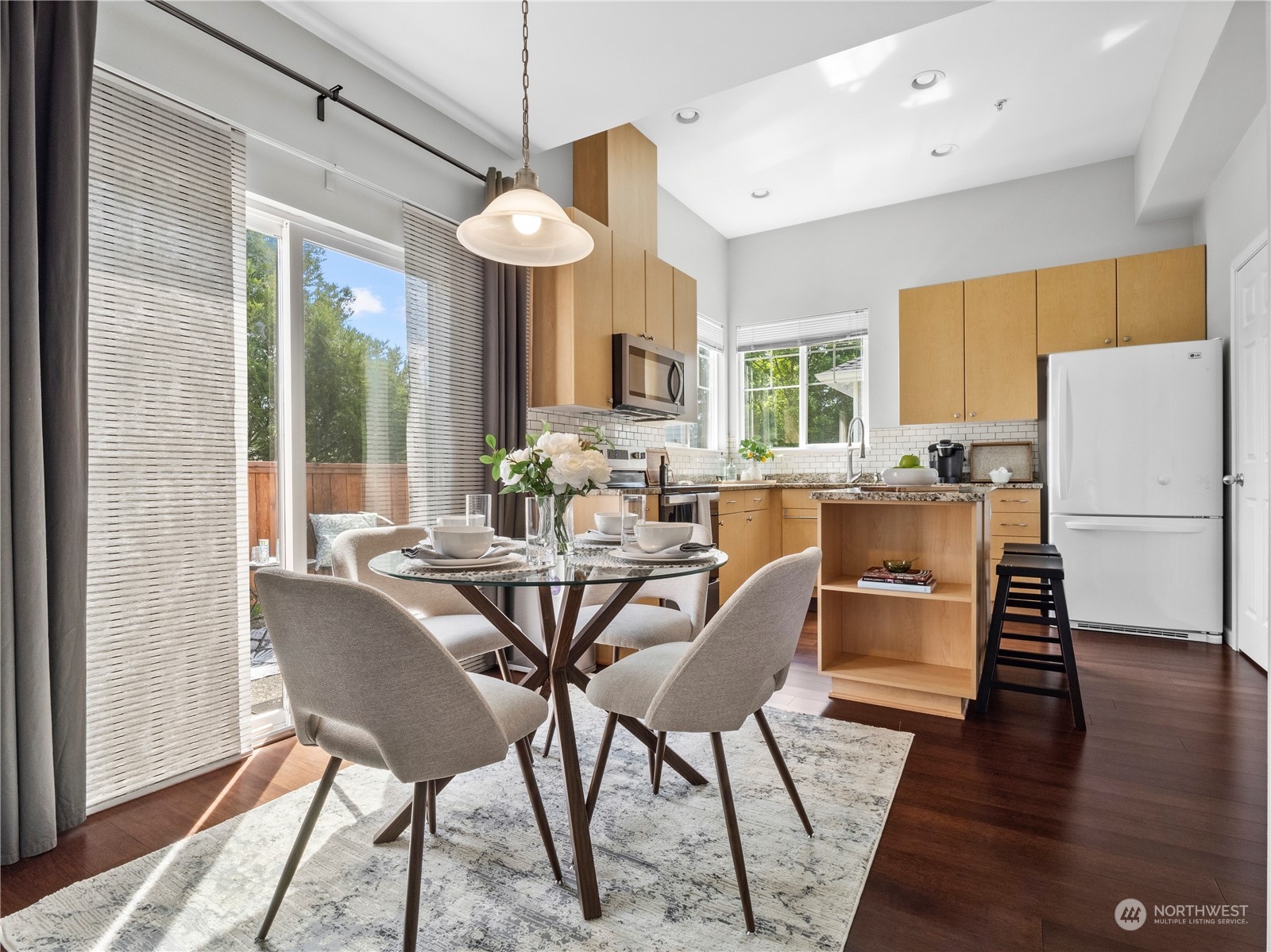 6210 Lindsay Avenue SE Unit: B