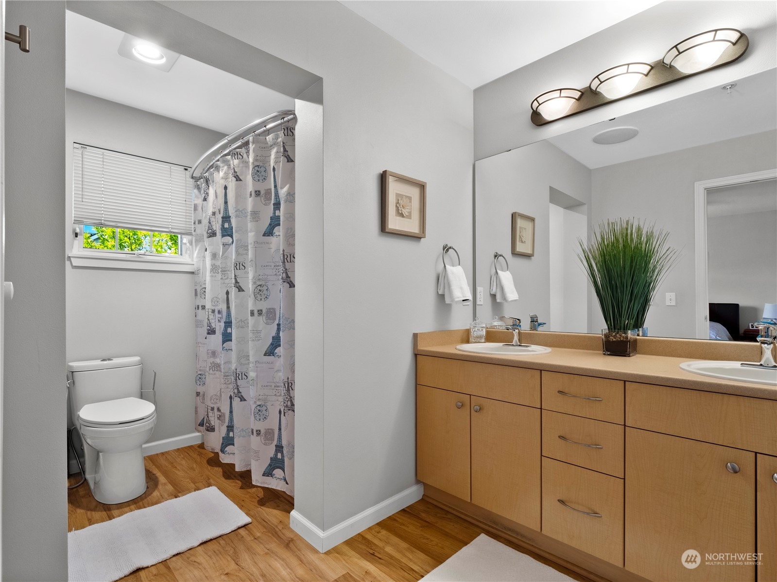 6210 Lindsay Avenue SE Unit: B