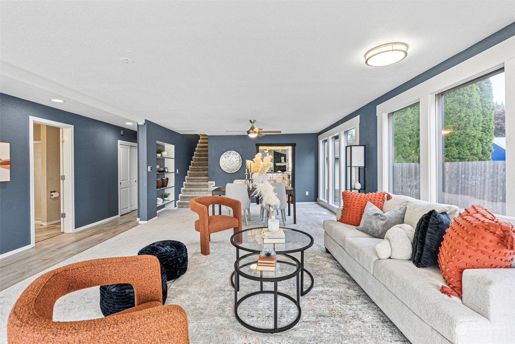 1215 W Pioneer