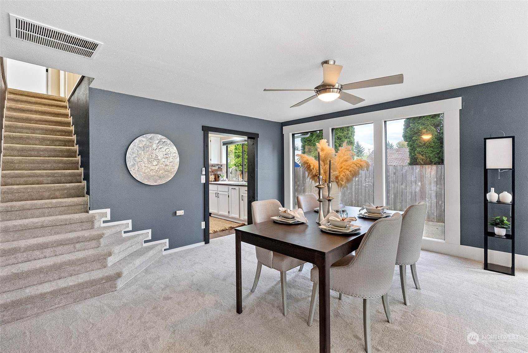 1215 W Pioneer