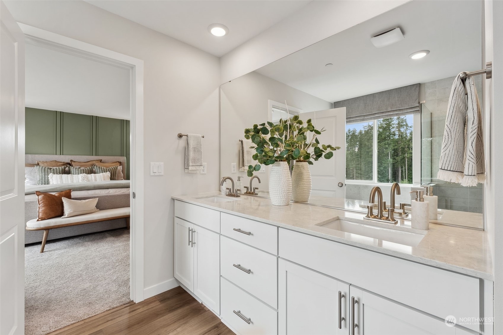 3868 McCormick Village Drive Unit: 11