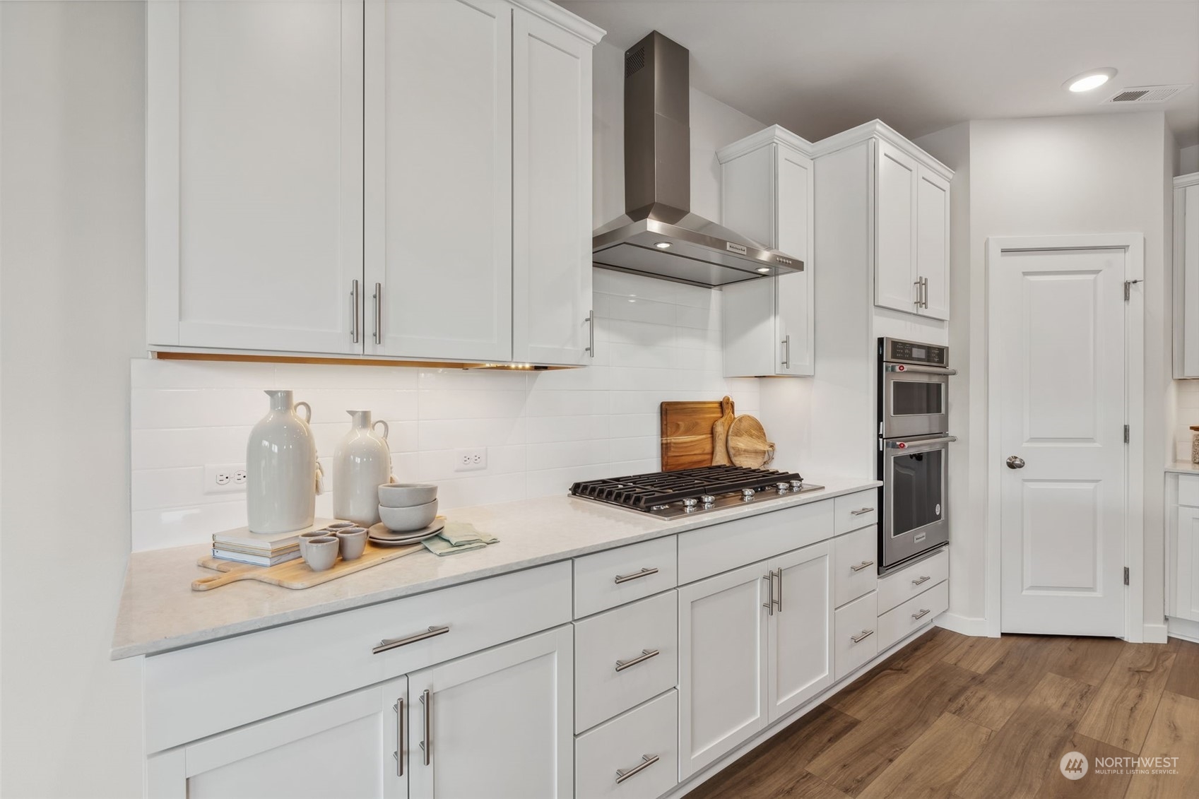 3868 McCormick Village Drive Unit: 11