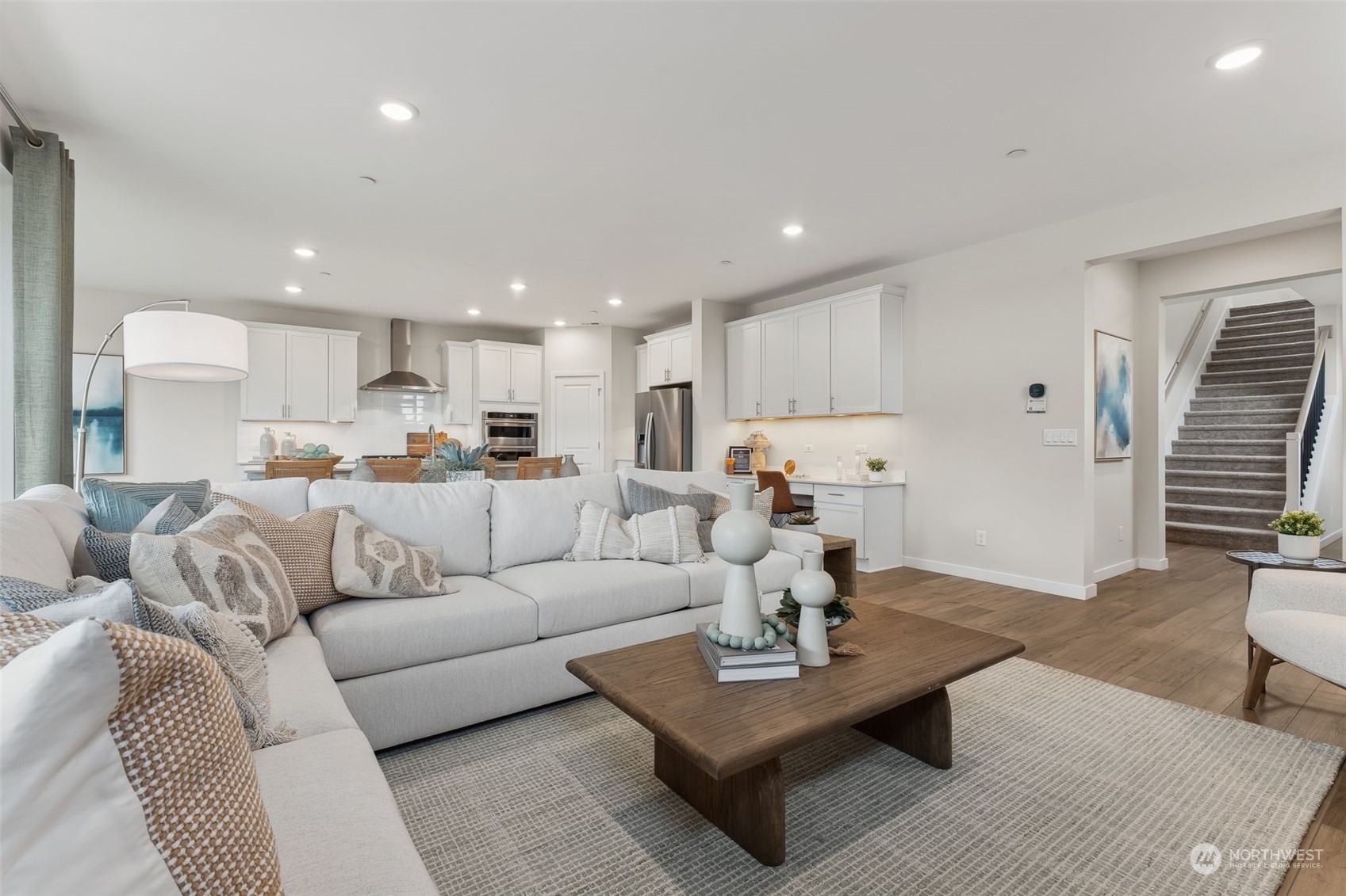 3868 McCormick Village Drive Unit: 11