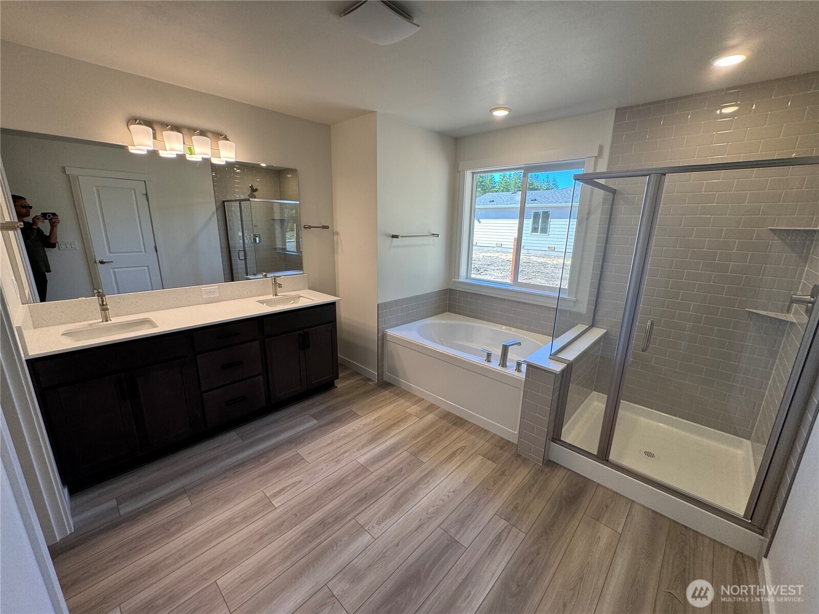1430 NW Swenson Court Unit: 24