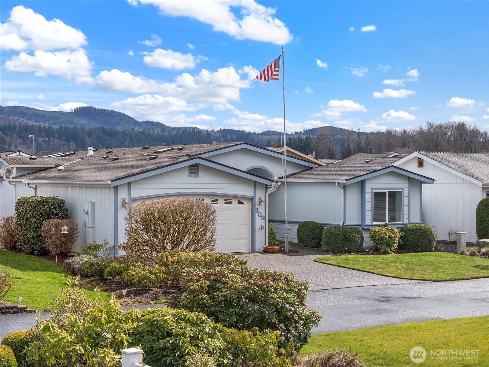 306 Willow Street SW Unit: 13