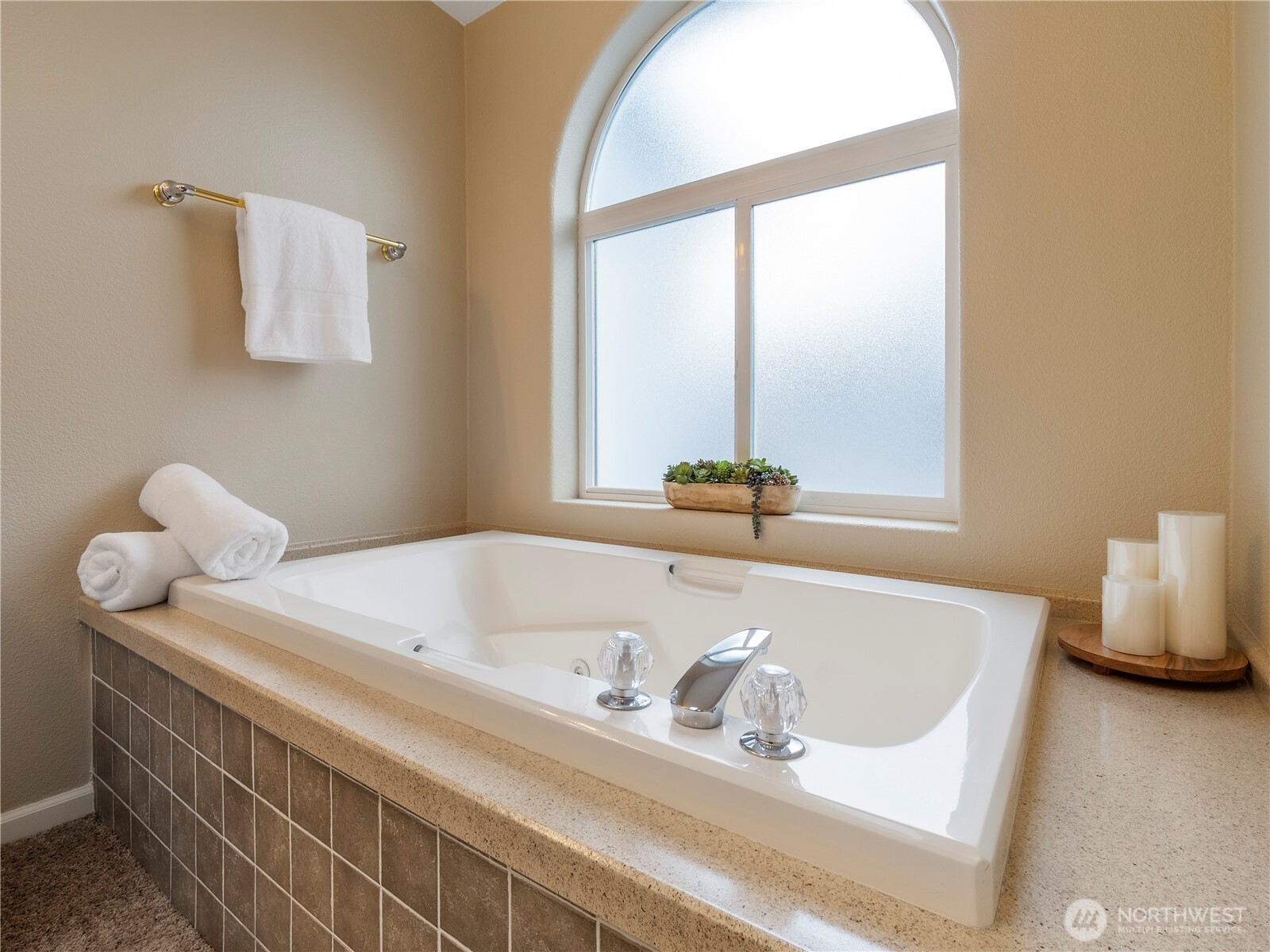 306 Willow Street SW Unit: 13