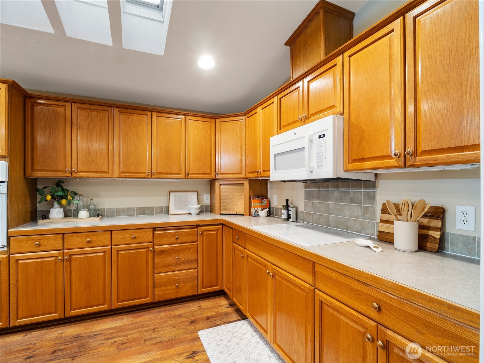 306 Willow Street SW Unit: 13