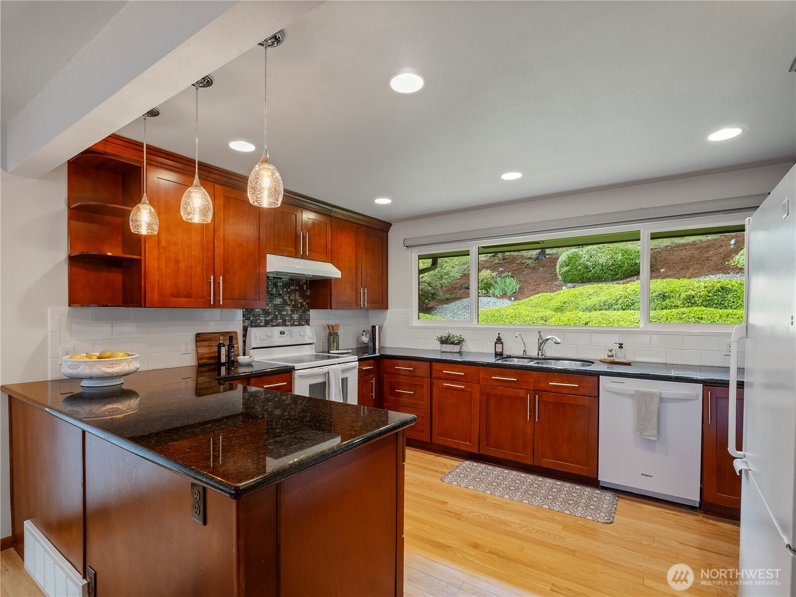 16631 Sylvester Road SW