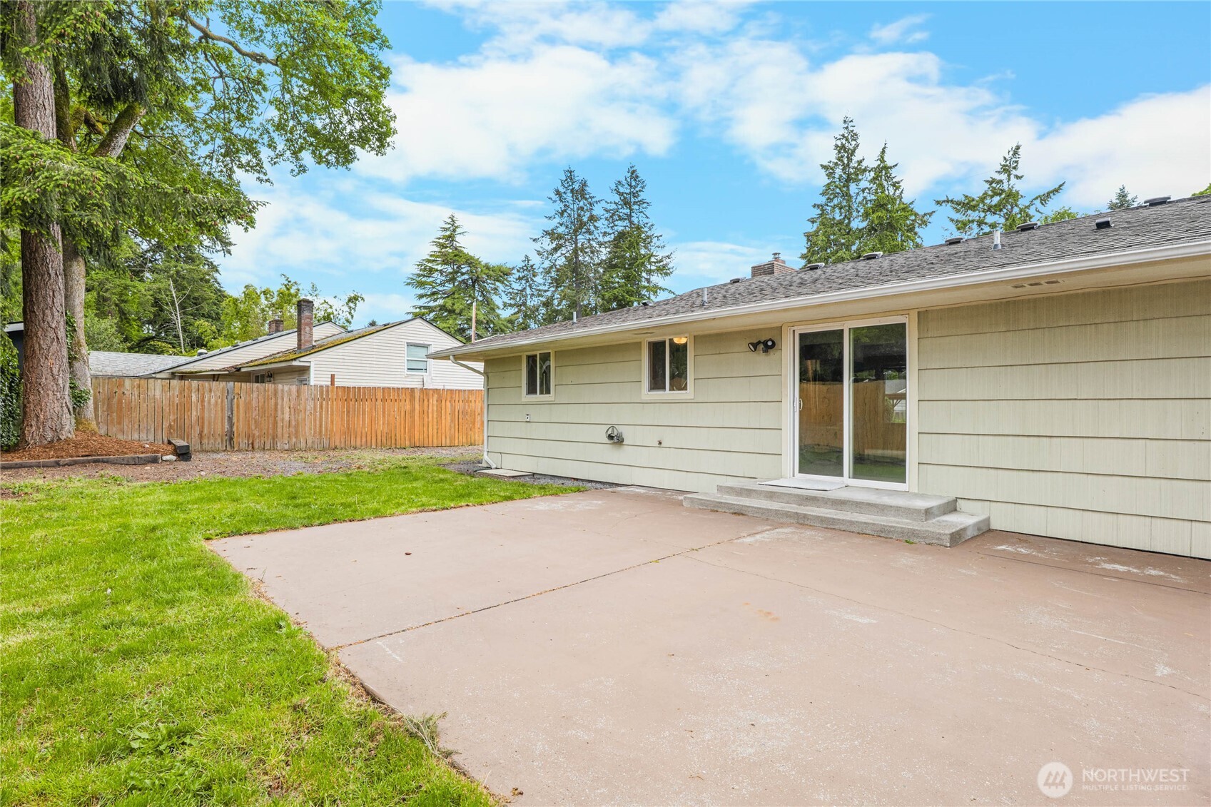 8424 Mount Tacoma Drive SW