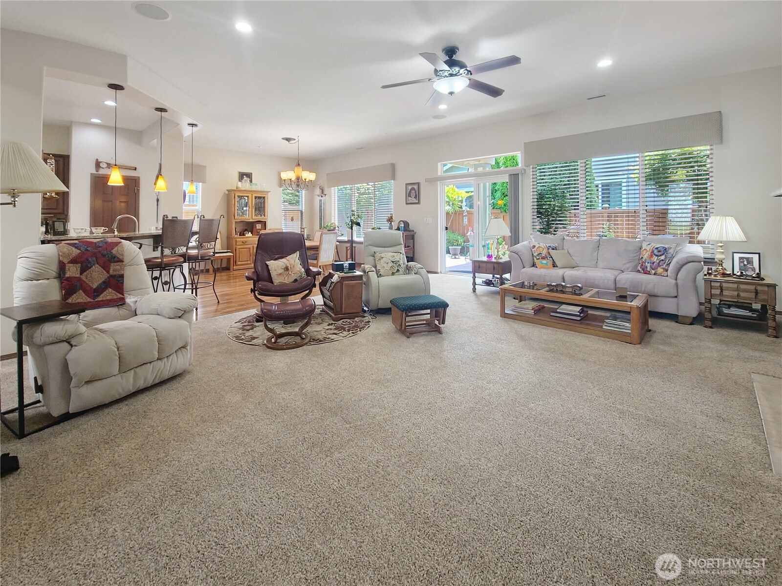 8516 Bainbridge Loop NE