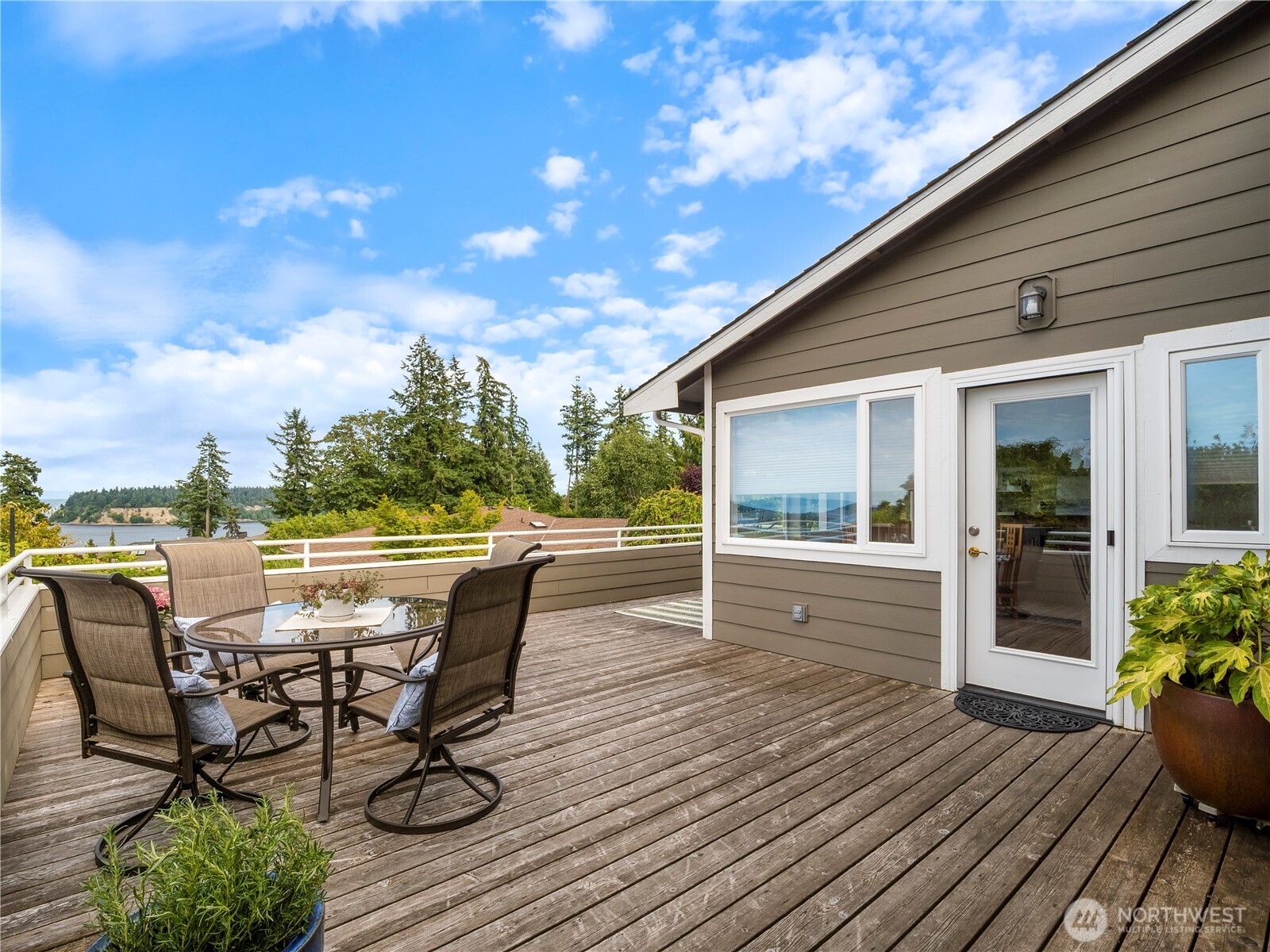 6555 Snug Harbor Lane