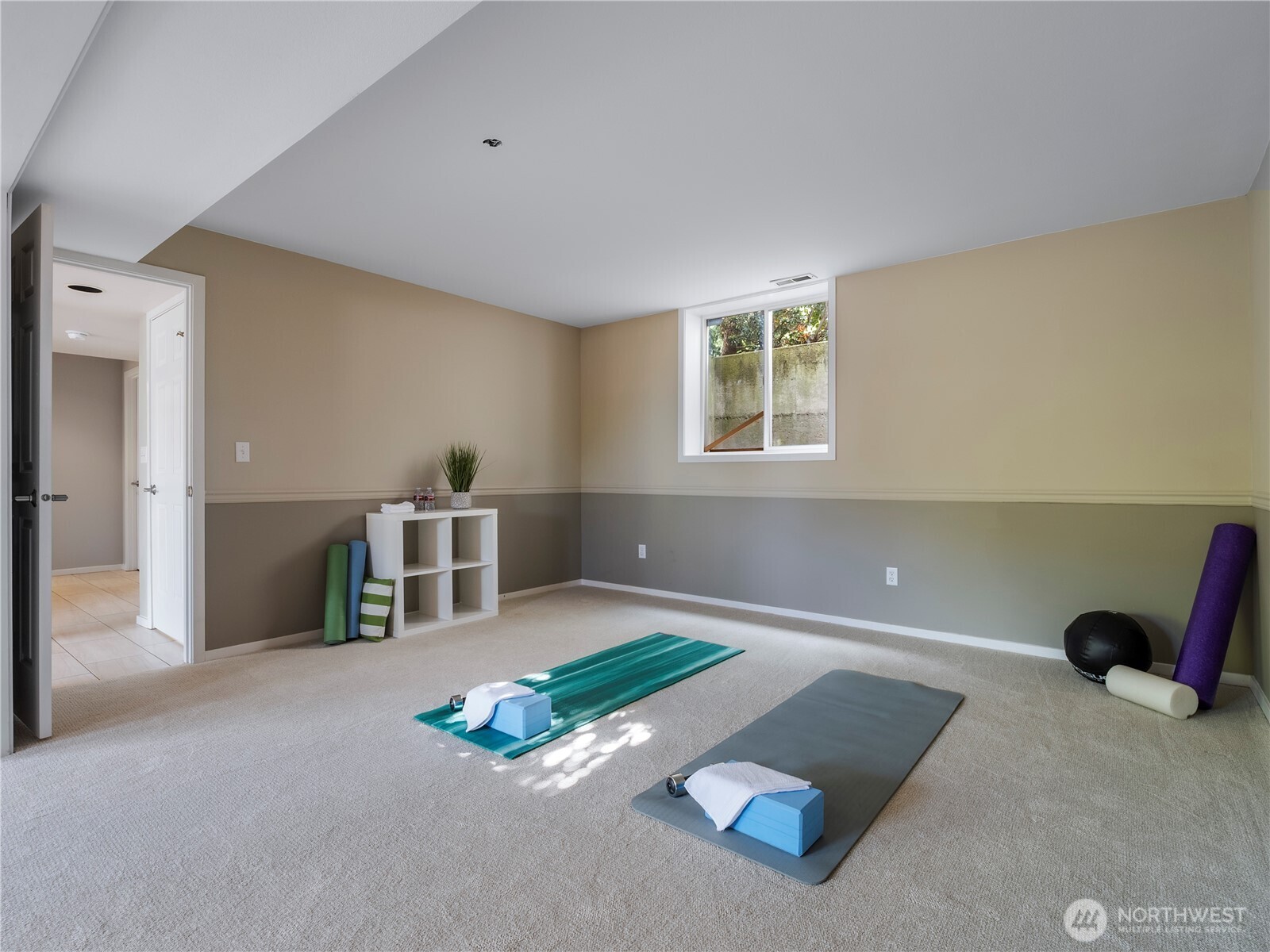 6555 Snug Harbor Lane
