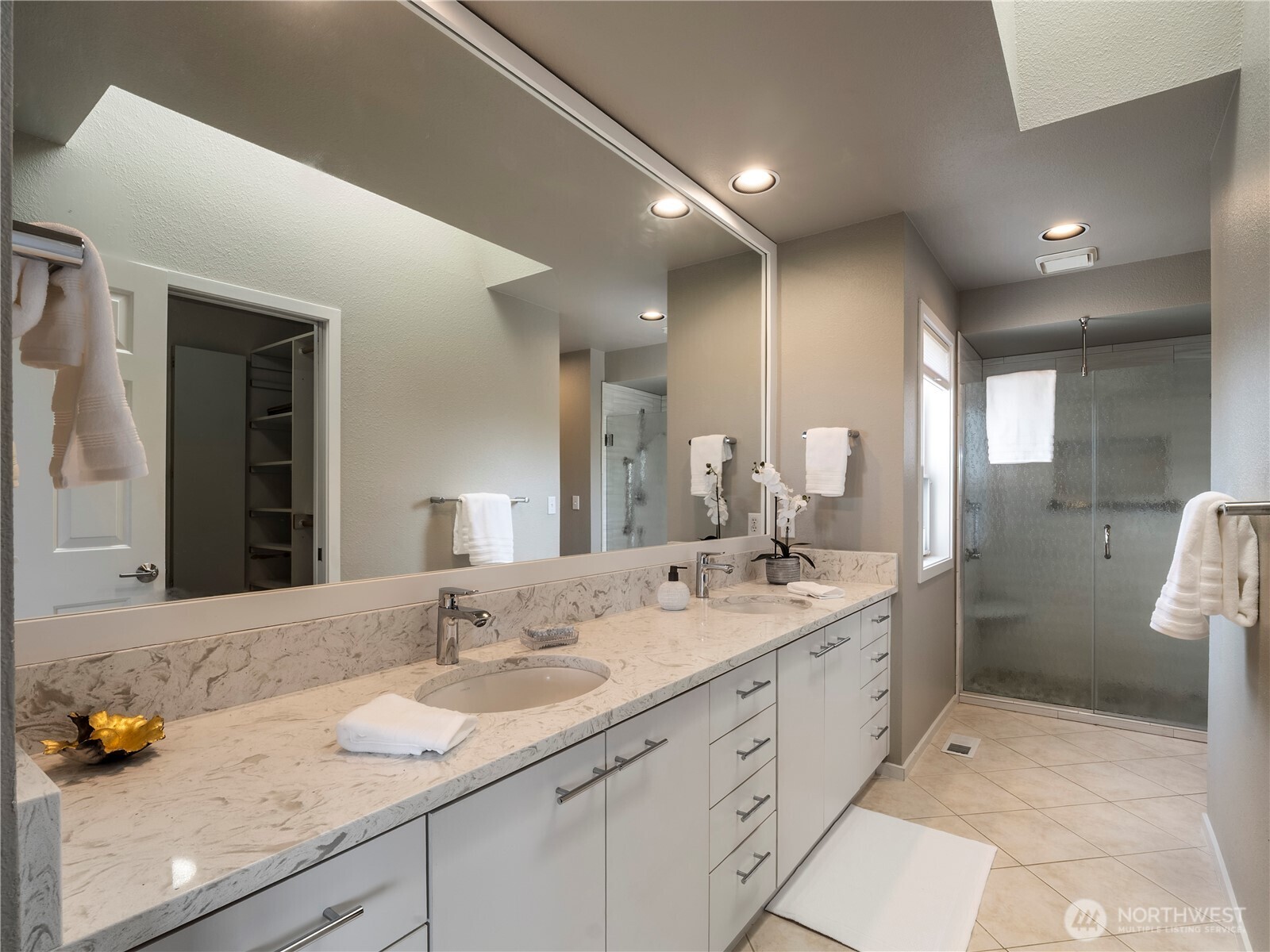 6555 Snug Harbor Lane