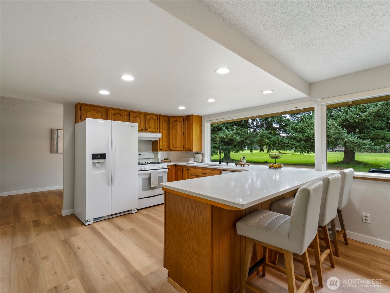 7513 Onyx Drive SW