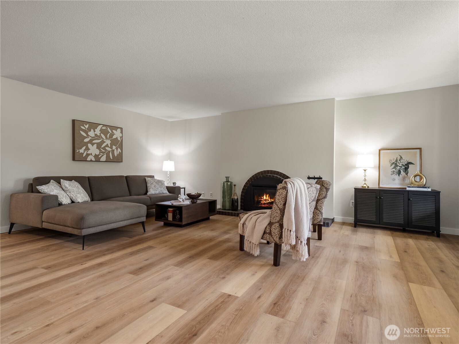 7513 Onyx Drive SW
