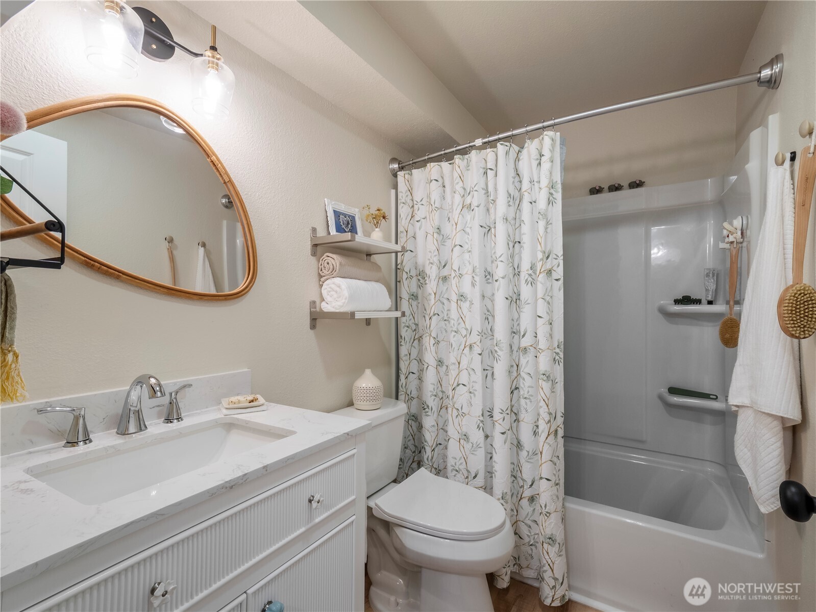 8745 Greenwood Avenue N Unit: 311