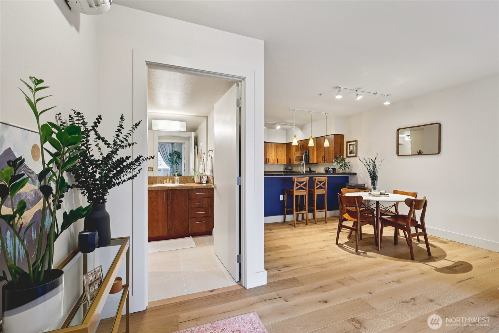 5650 24th Avenue NW Unit: 206