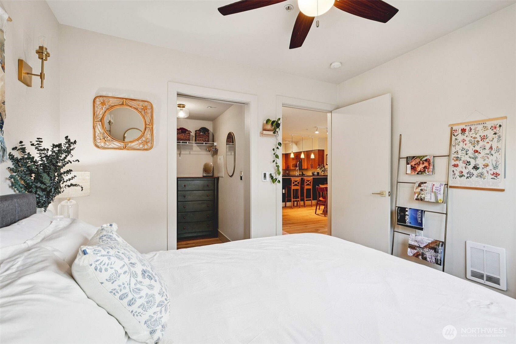 5650 24th Avenue NW Unit: 206