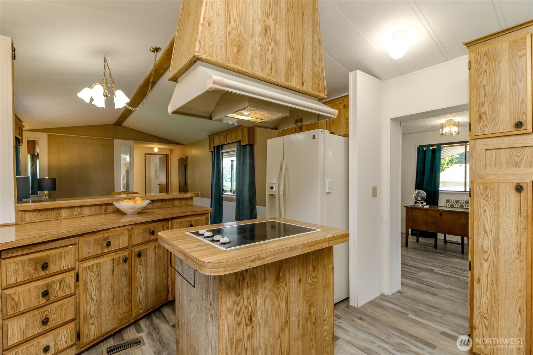 14014 Greenbelt Drive E