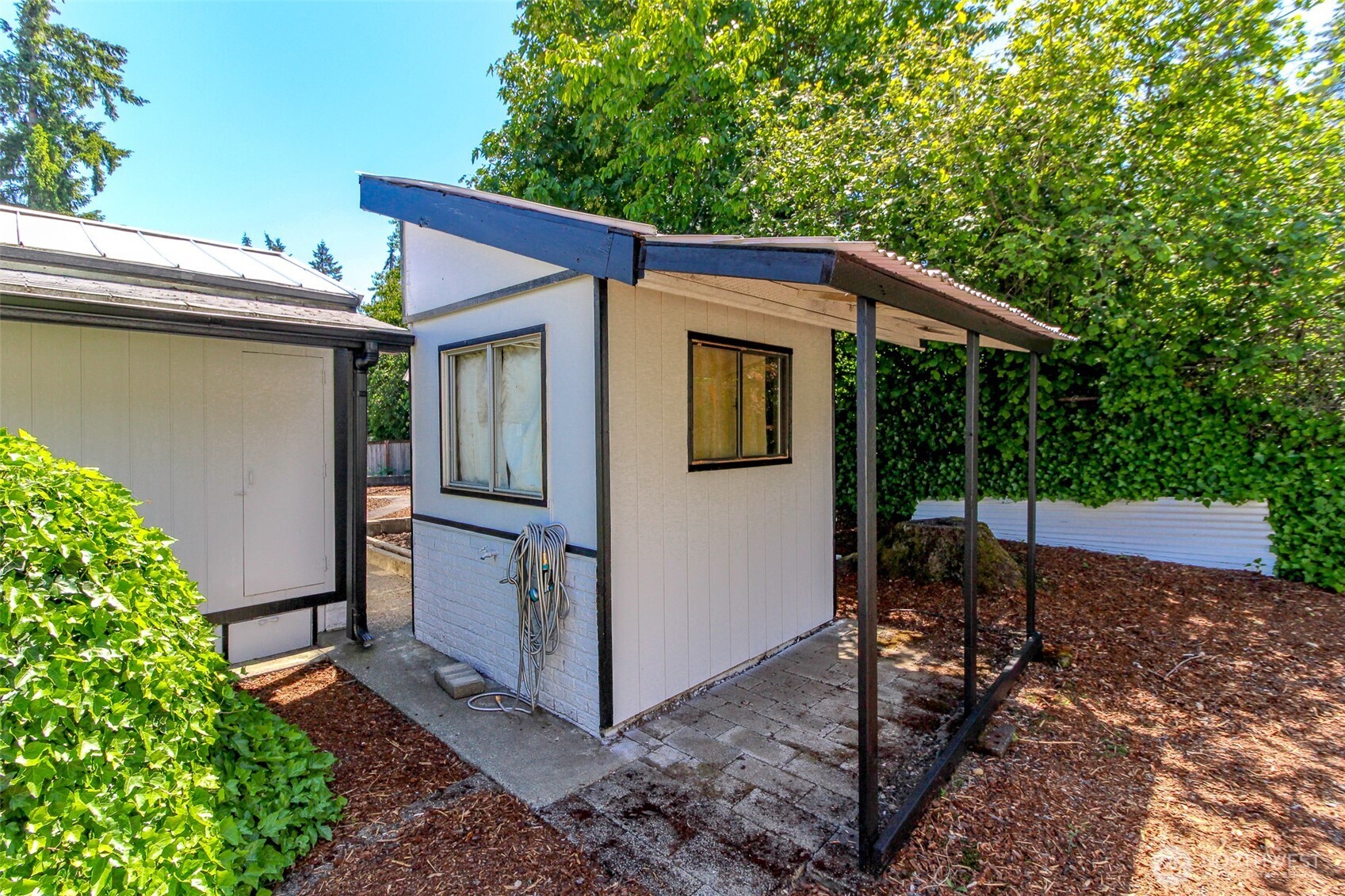 14014 Greenbelt Drive E