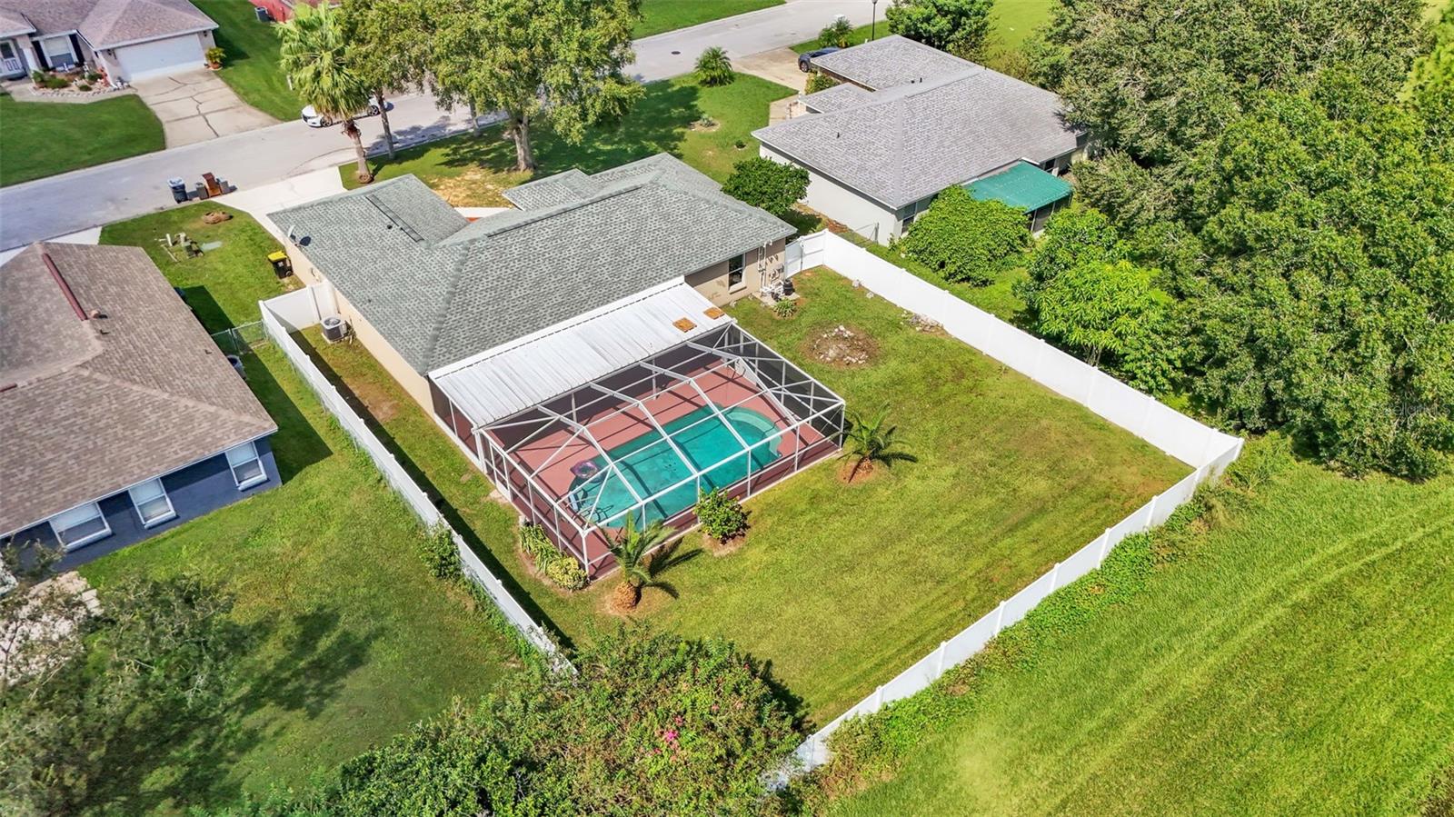 7642 HABERSHAM DR
