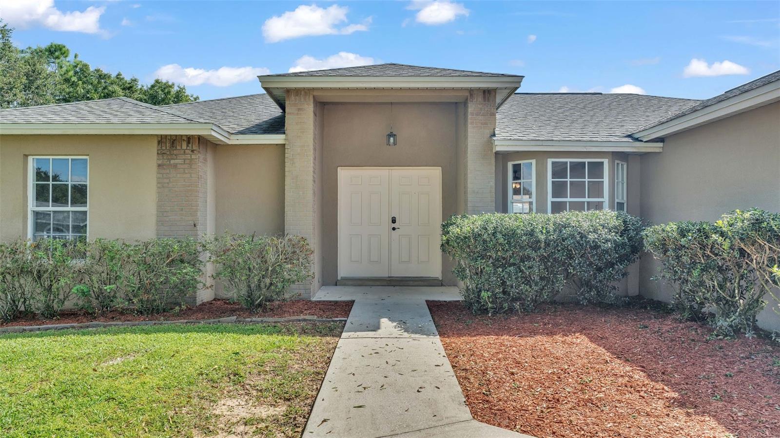 7642 HABERSHAM DR