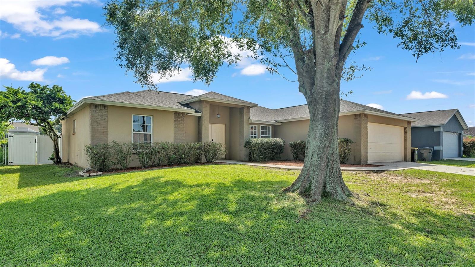 7642 HABERSHAM DR