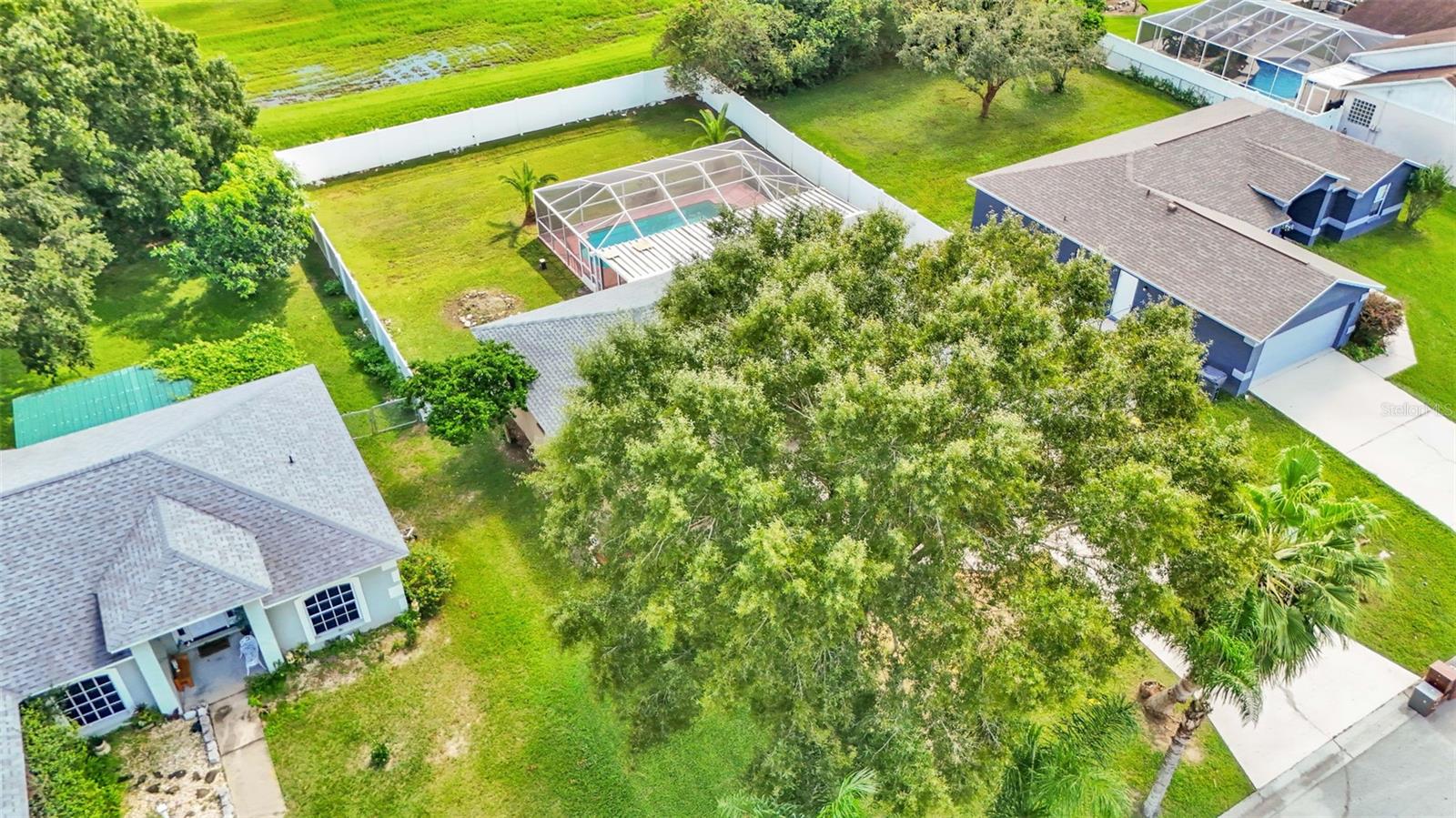 7642 HABERSHAM DR